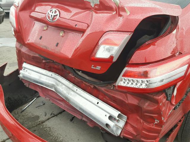 4T1BF3EK6BU728254 - 2011 TOYOTA CAMRY BASE RED photo 9