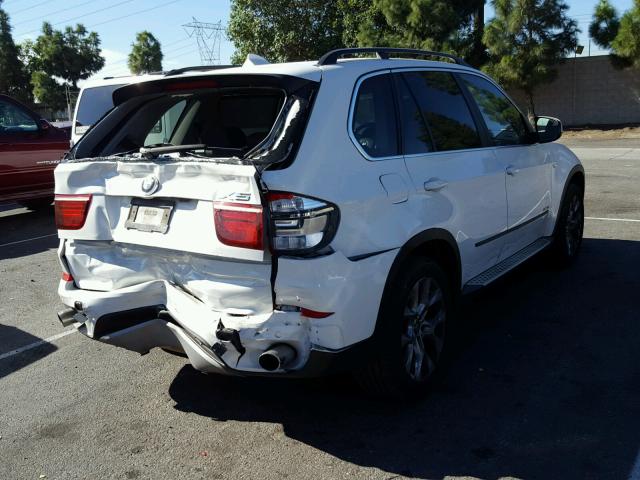 5UXZV4C59D0G53828 - 2013 BMW X5 XDRIVE3 WHITE photo 4