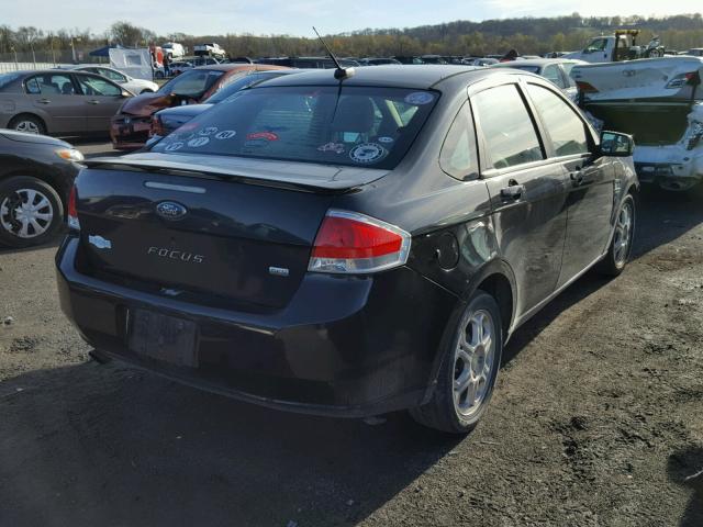 1FAHP35N18W250513 - 2008 FORD FOCUS SE BLACK photo 4