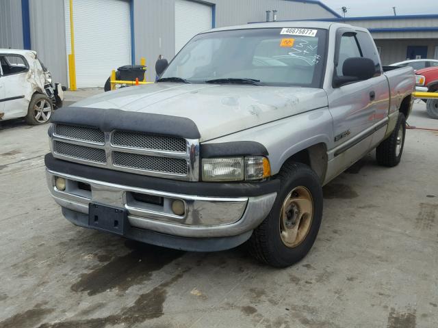 3B7HC12Y0YG163015 - 2000 DODGE RAM 1500 SILVER photo 2