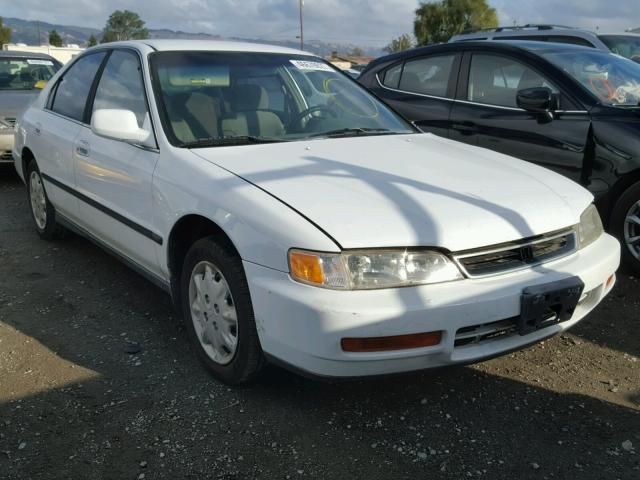 1HGCD5635VA233519 - 1997 HONDA ACCORD LX WHITE photo 1