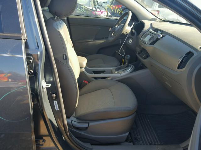 KNDPBCAC4F7693495 - 2015 KIA SPORTAGE L GRAY photo 5