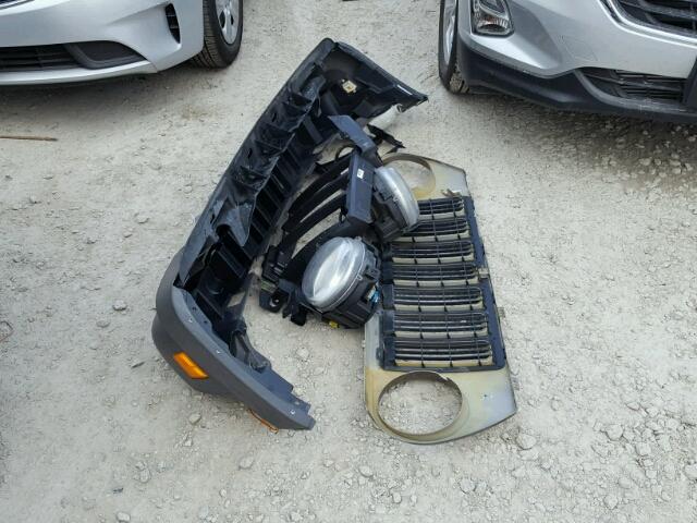 1J4GL38K95W722921 - 2005 JEEP LIBERTY RE TAN photo 9