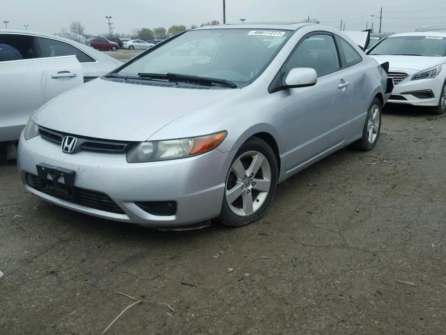 2HGFG12878H569533 - 2008 HONDA CIVIC EX SILVER photo 2