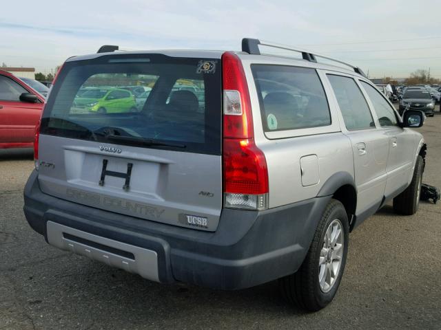 YV4SZ592671270268 - 2007 VOLVO XC70 SILVER photo 4