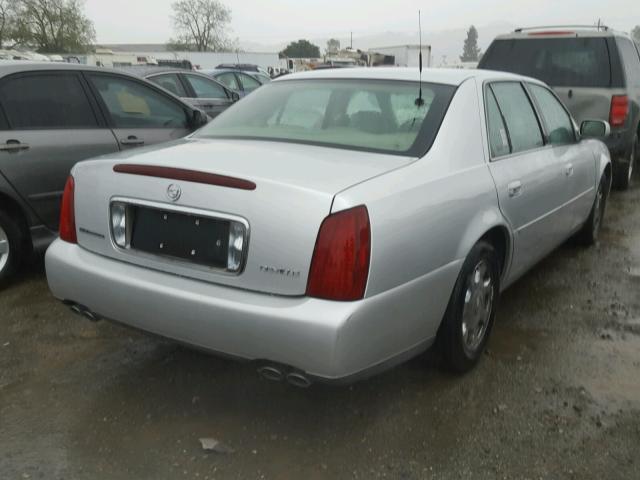 1G6KD54Y22U280013 - 2002 CADILLAC DEVILLE SILVER photo 4