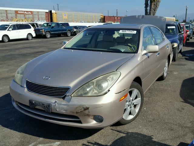 JTHBA30G955142375 - 2005 LEXUS ES 330 GOLD photo 2