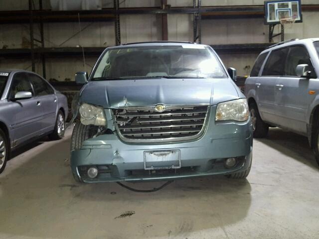 2A8HR54PX8R143786 - 2008 CHRYSLER TOWN & COU WHITE photo 9