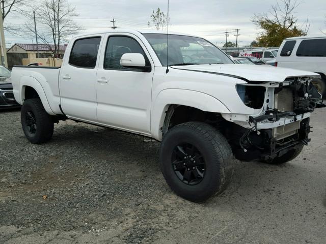 5TFMU4FN5FX029624 - 2015 TOYOTA TACOMA WHITE photo 1