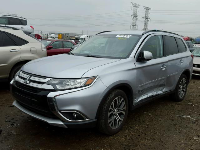 JA4AZ3A37GZ059776 - 2016 MITSUBISHI OUTLANDER SILVER photo 2