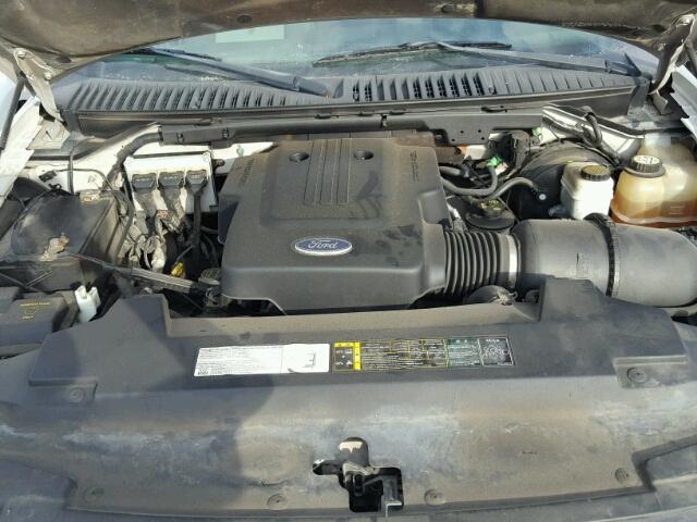 1FMRU15W23LC47808 - 2003 FORD EXPEDITION SILVER photo 7