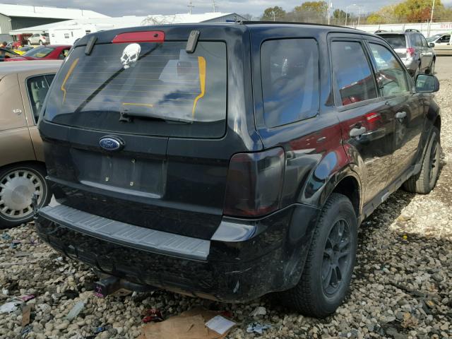 1FMCU02Z28KC17459 - 2008 FORD ESCAPE XLS BLACK photo 4