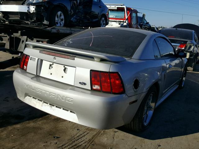 1FAFP40432F147399 - 2002 FORD MUSTANG SILVER photo 4