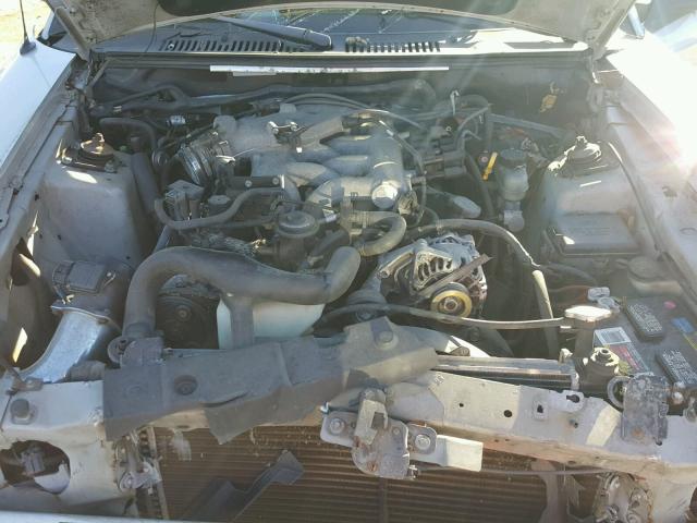 1FAFP40432F147399 - 2002 FORD MUSTANG SILVER photo 7