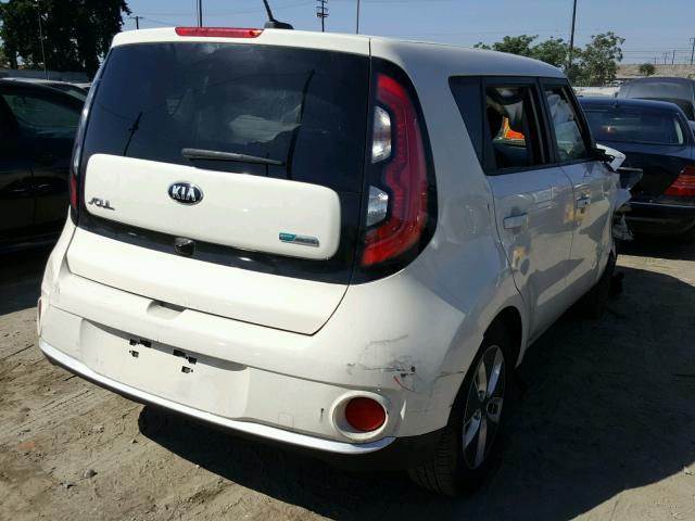 KNDJP3AE1H7021051 - 2017 KIA SOUL EV + WHITE photo 4