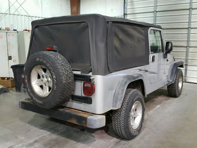 1J4FA49SX4P795696 - 2004 JEEP WRANGLER / GRAY photo 4