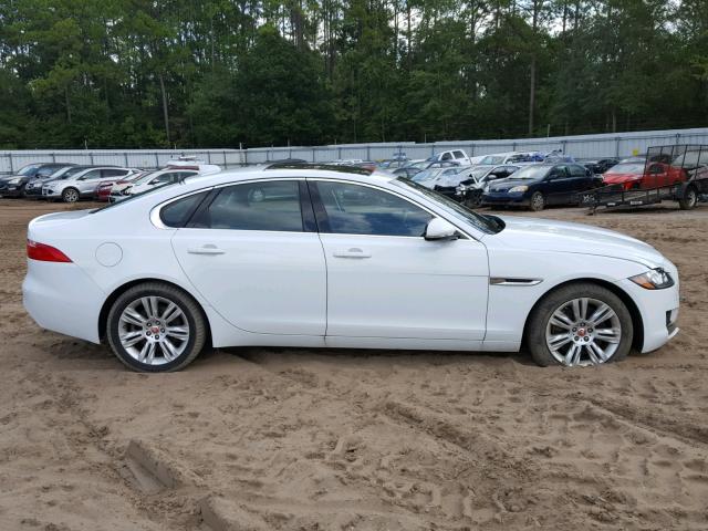 SAJBJ4BV4HCY35181 - 2017 JAGUAR XF PREMIUM WHITE photo 10