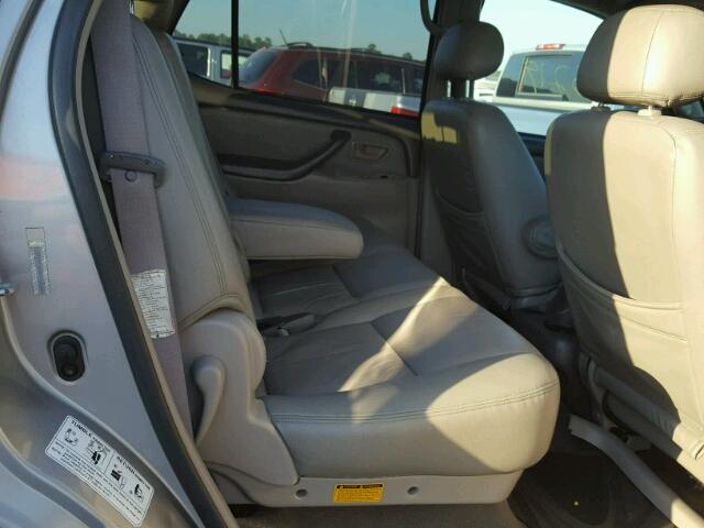 5TDZT34A82S125329 - 2002 TOYOTA SEQUOIA SR GRAY photo 6