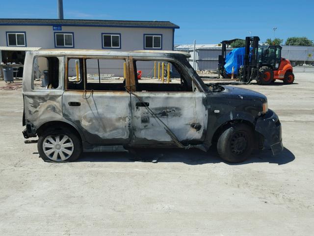 JTLKT324664047265 - 2006 TOYOTA SCION XB Gris foto 9