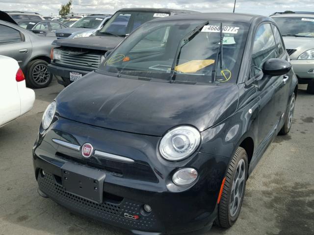 3C3CFFGE7HT586165 - 2017 FIAT 500 ELECTR BLACK photo 2