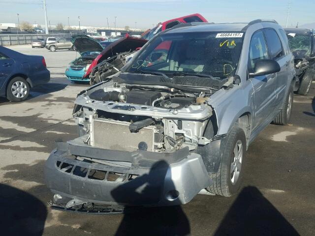 2CNDL13F266074028 - 2006 CHEVROLET EQUINOX LS SILVER photo 2