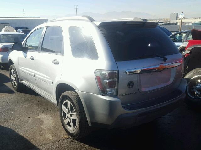 2CNDL13F266074028 - 2006 CHEVROLET EQUINOX LS SILVER photo 3