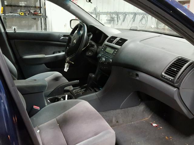 1HGCM56485A003370 - 2005 HONDA ACCORD LX BLUE photo 5