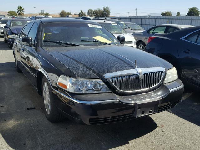 1LNHM84W93Y650645 - 2003 LINCOLN TOWN CAR E BLACK photo 1