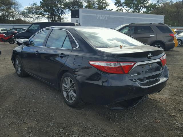 4T1BF1FK0FU968828 - 2015 TOYOTA CAMRY LE შავი ფოტო 3