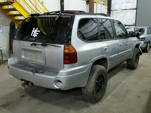 1GKDT13S742438122 - 2004 GMC ENVOY SILVER photo 4