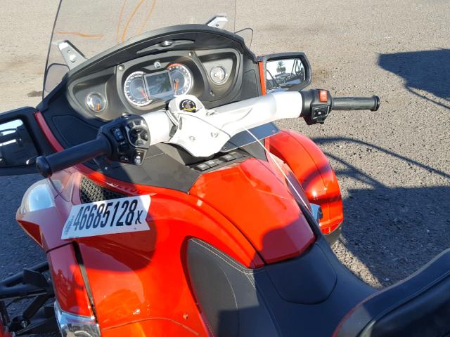 2BXJBHC14BV000116 - 2011 CAN-AM SPYDER ROA RED photo 5