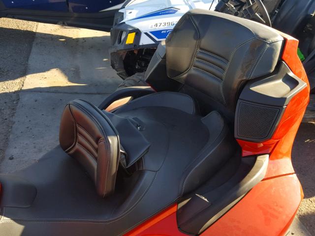 2BXJBHC14BV000116 - 2011 CAN-AM SPYDER ROA RED photo 6