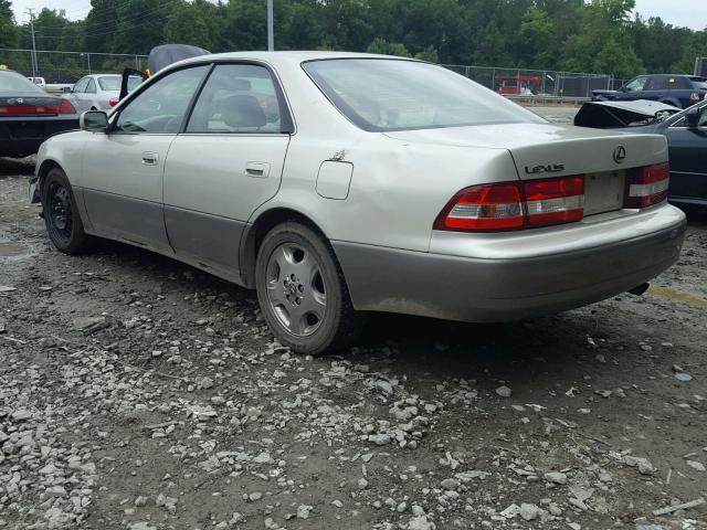 JT8BF28G510314036 - 2001 LEXUS ES 300 GRAY photo 3