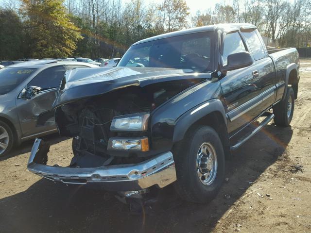 1GCHK29U15E283582 - 2005 CHEVROLET SILVERADO BLACK photo 2