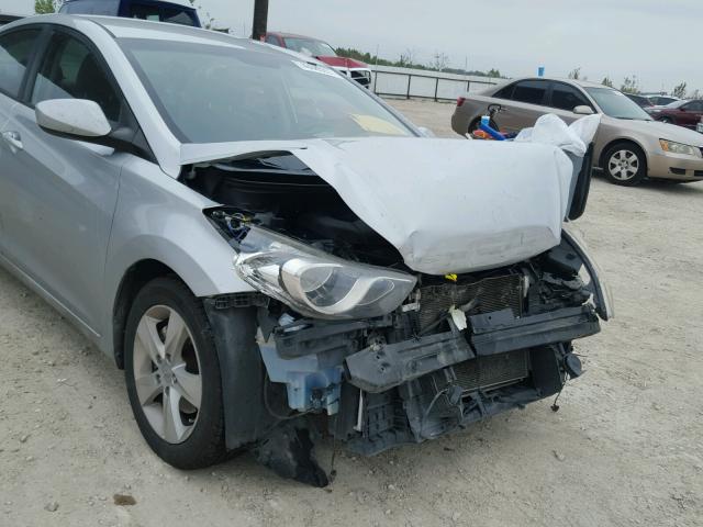 KMHDH4AE4CU208242 - 2012 HYUNDAI ELANTRA GL SILVER photo 9