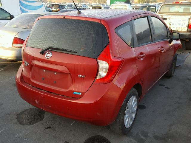 3N1CE2CP0FL357678 - 2015 NISSAN VERSA NOTE RED photo 4