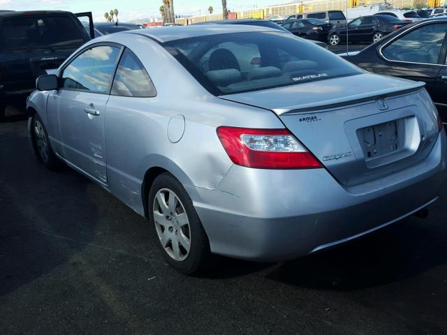 2HGFG12667H540053 - 2007 HONDA CIVIC LX SILVER photo 3