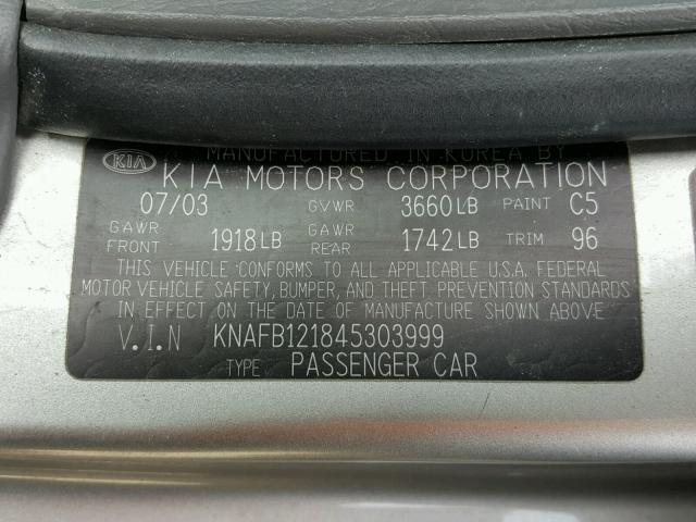 KNAFB121845303999 - 2004 KIA SPECTRA BA SILVER photo 10