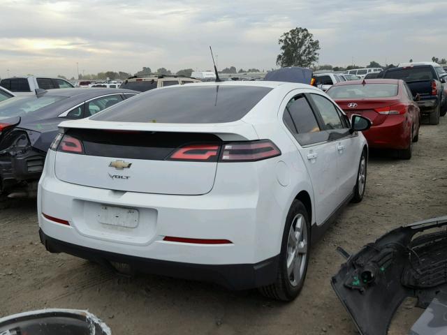 1G1RE6E46DU103003 - 2013 CHEVROLET VOLT WHITE photo 4