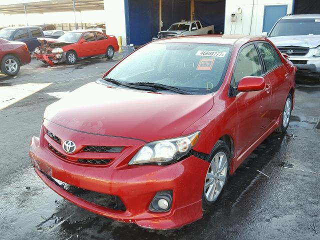 2T1BU4EE8CC814304 - 2012 TOYOTA COROLLA BA RED photo 2