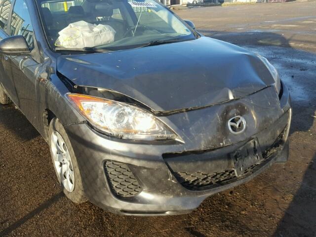 JM1BL1UF6D1827019 - 2013 MAZDA 3 I GRAY photo 9