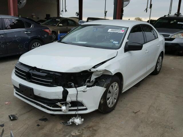 3VW2K7AJXFM284419 - 2015 VOLKSWAGEN JETTA BASE WHITE photo 2