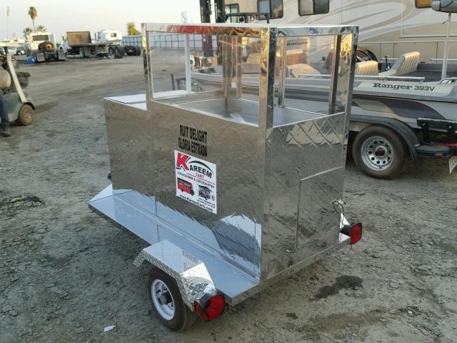 CA1065860 - 2000 SPCN TRAILER SILVER photo 3