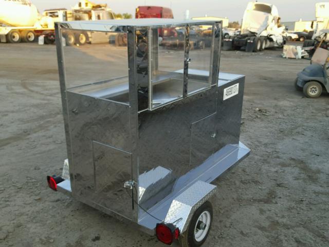 CA1065860 - 2000 SPCN TRAILER SILVER photo 4