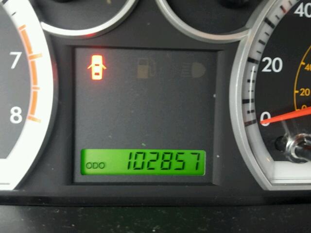 KL1TD56688B181687 - 2008 CHEVROLET AVEO BASE WHITE photo 8