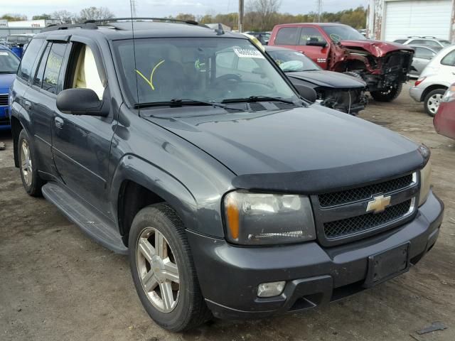 1GNDT13S672306380 - 2007 CHEVROLET TRAILBLAZE GRAY photo 1