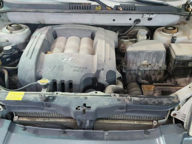 KM8SC73D82U269815 - 2002 HYUNDAI SANTA FE G SILVER photo 7