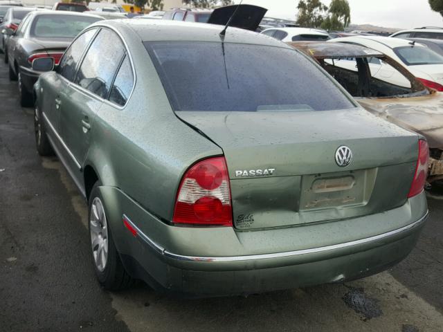 WVWPD63B92P240791 - 2002 VOLKSWAGEN PASSAT GLS GREEN photo 3