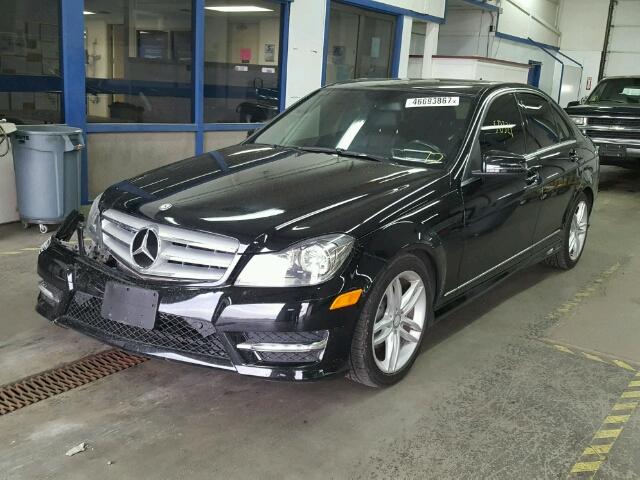 WDDGF8BB3CA647491 - 2012 MERCEDES-BENZ C 300 4MAT BLACK photo 2