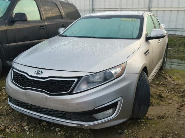 KNAGM4AD7C5017488 - 2012 KIA OPTIMA HYB SILVER photo 2